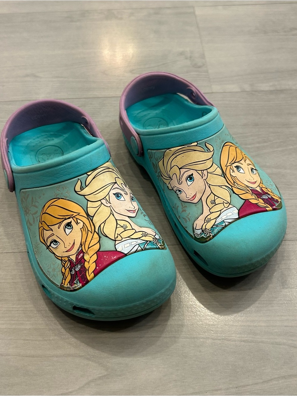 Crocs Disney Frozen Elsa And Anna Purple Clogs Girls Toddler Size 12/13